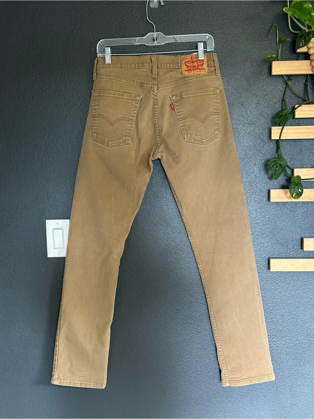 Levi’s 513 Slim Straight Khaki Stretch Jeans Men’s 31x30 Tan Casual Pants